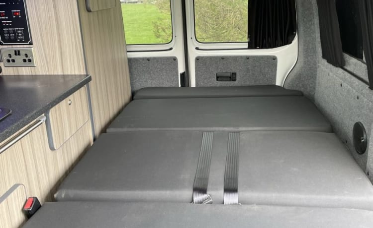 2/4 berth VW T6 Campervan With Heating