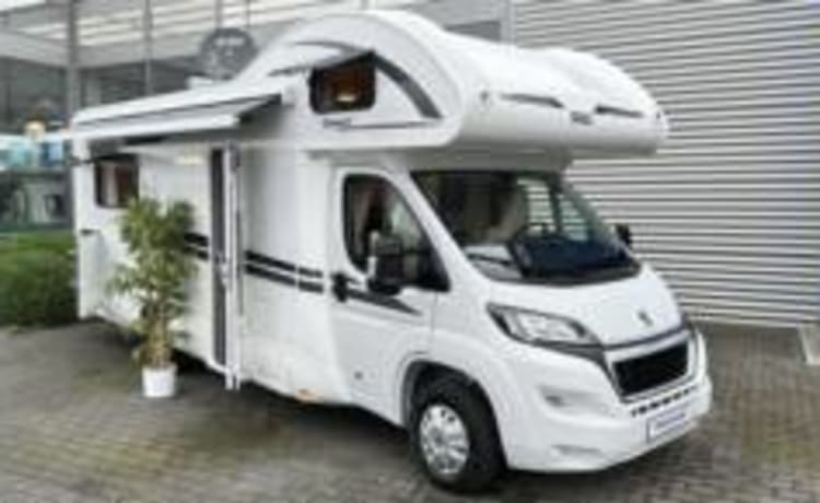 XGO King 1 – Gloednieuwe en luxe alkoofcamper voor 5