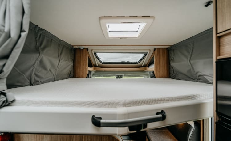 H3 – FIAT SUNLIGHT T68 luxe 4-persoons slaapplaats, ideaal voor 2 koppels of een gezin van 4