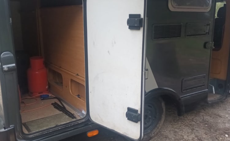 6 berth Ford alcove from 2007