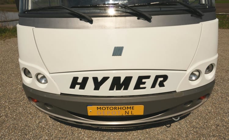 Hymer integraal B534 uit 2000 4 persoons