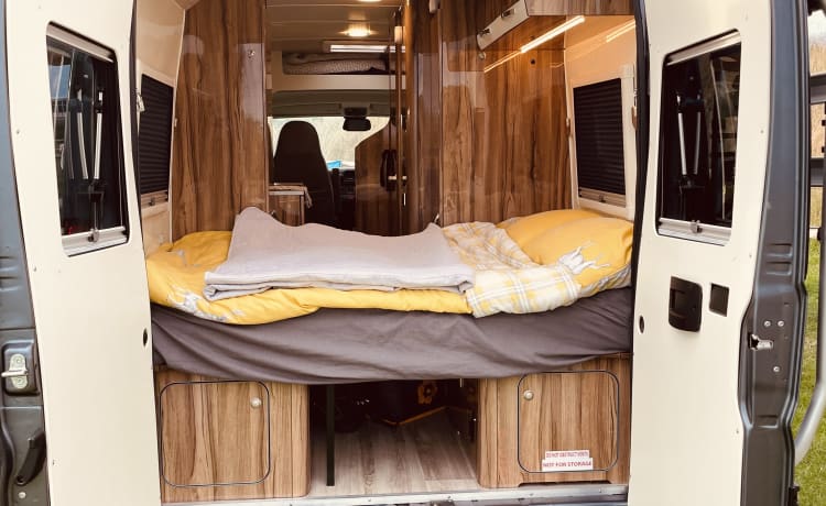 Coopers Camper – Peugeot-Bus mit 4 Schlafplätzen ab 2022