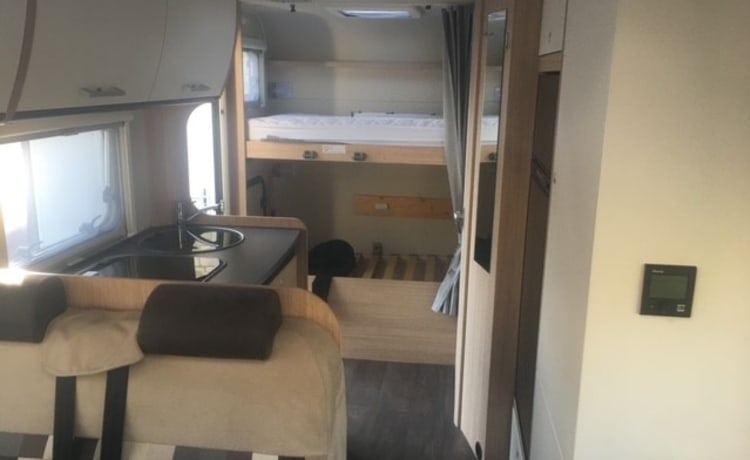 6 berth Dethleffs alcove from 2018