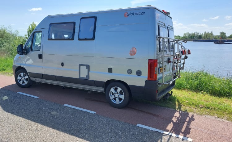 Jaap – 2p Fiat bus uit 2005