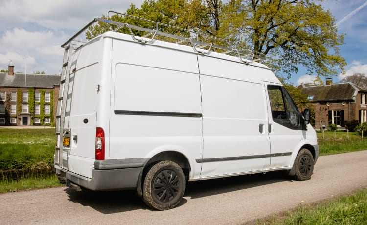 Abenteuerlich, gemütlich und kompakt mit einem zweisitzigen Ford reisen?