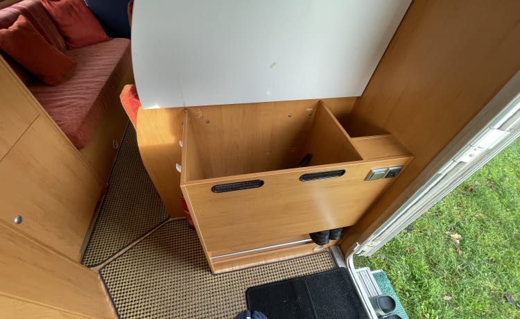 Hugo – 5 berth Hymer classic 