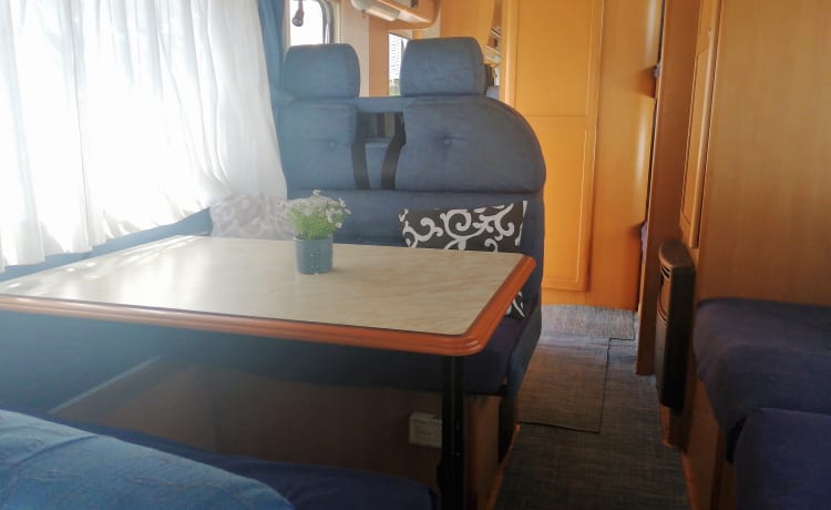 Attic Camper - 6 Seats