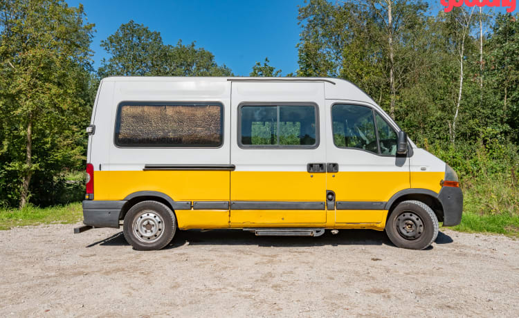 2p Renault camper uit 2005