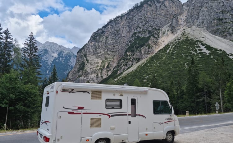 Spazioso motorhome di fascia alta