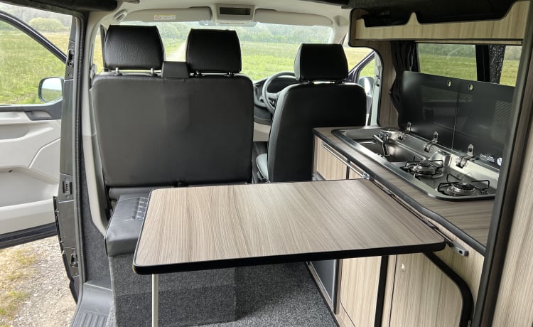 MYF - AMIE – 4 berth Volkswagen campervan from 2018