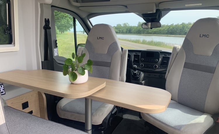 Camper LMC sportivo 2p anno 2023