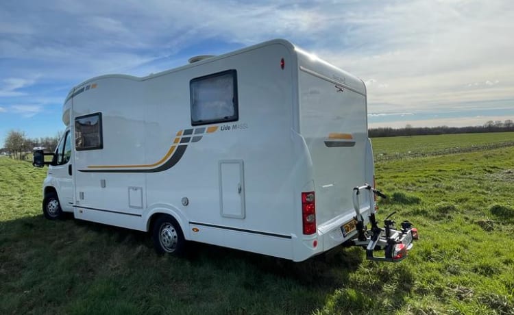 Camper Sun Living Lido für 6 Personen