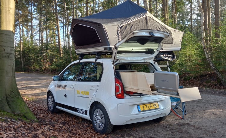 SunUp! – Cool!!.. An adventure with the smallest camper in NL??