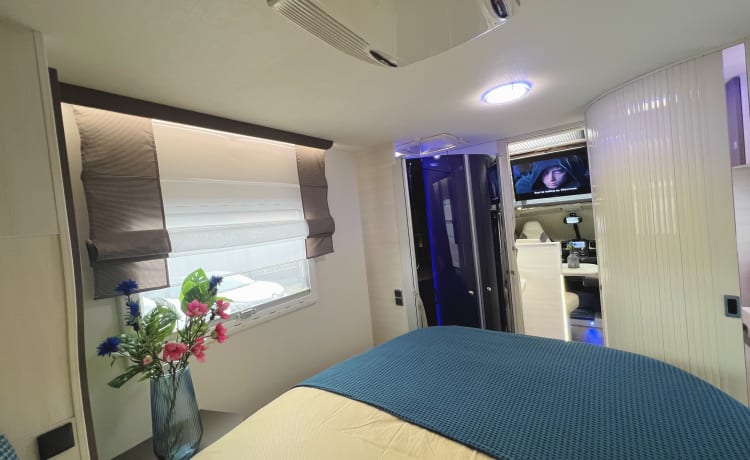 Luxury Chausson with air conditioning and air suspension emission 6