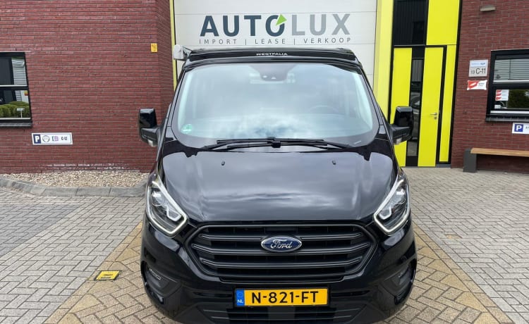 Nugget – Ford NUGGET- 5 PERS/4 SLAAP