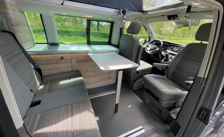 New VW California. Beautiful bus camper.