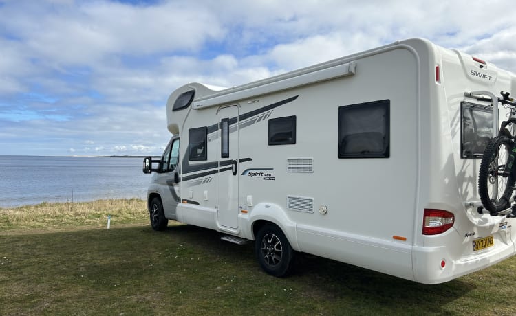 swift spirit concept  – 6 Berth Swift Spirit Concept Insurance Included In The Price 