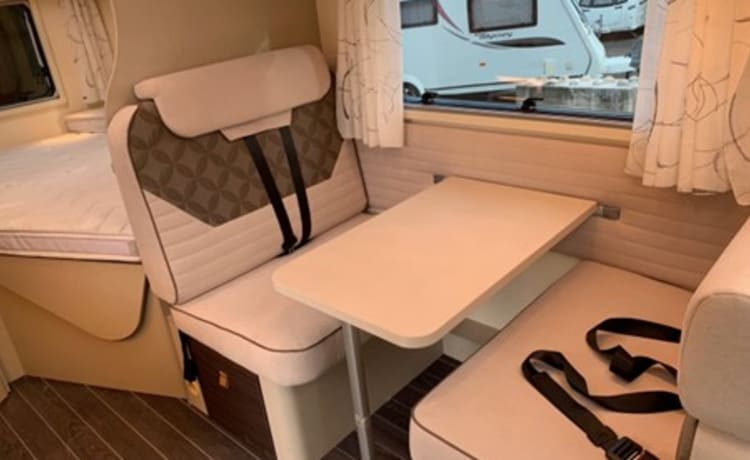 rent my campa – rimor 12p 4/6 berth