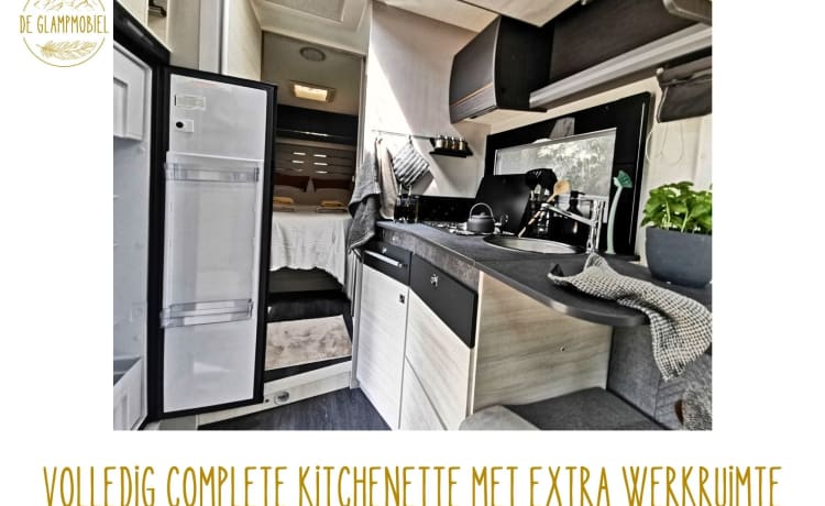 De Glampmobiel – 4p Chausson premium 788 del 2021 - Ford - elegante e completamente equipaggiata