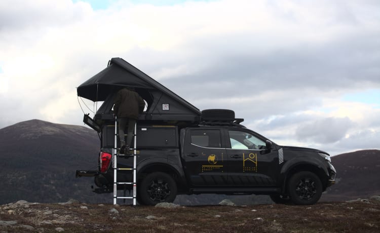 Highland Overland - Shackleton  – Overland Trucks à louer dans les Highlands écossais (aéroport d'Inverness)