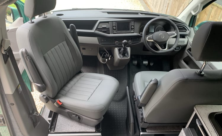 Basil – 2021 VW T6.1 Campervan huren