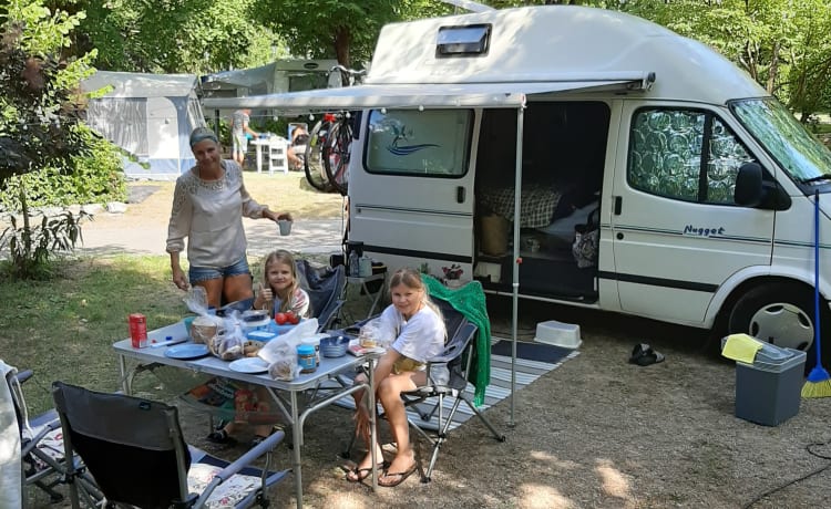 Een heerlijke compact camperbusje