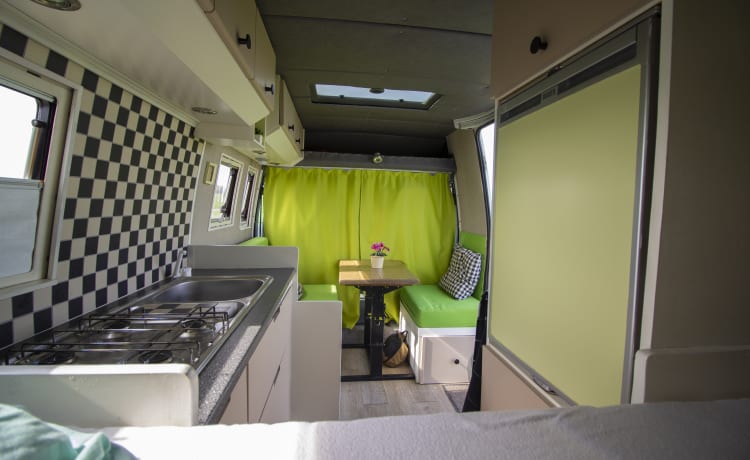 off-grid 2p Ducato buscamper