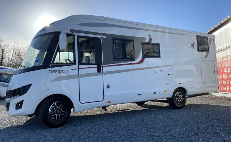 866F – Premium camper / enkele bedden RAPIDO