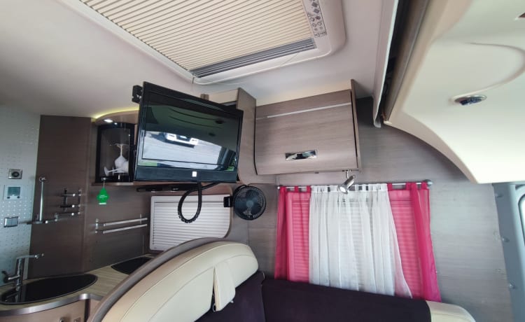 nicostef57810 – Integral HEAVYWEIGHT motorhome.