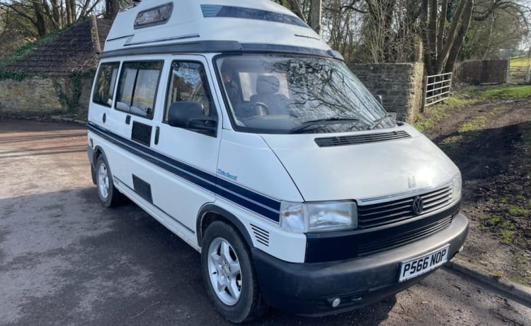 VW T4 Trident Coach Built Campervan – Volkswagen T4 Trident Coach Build High Roof Campervan.