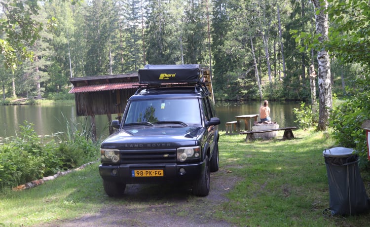 Land Rover Discovery con tenda da tetto!