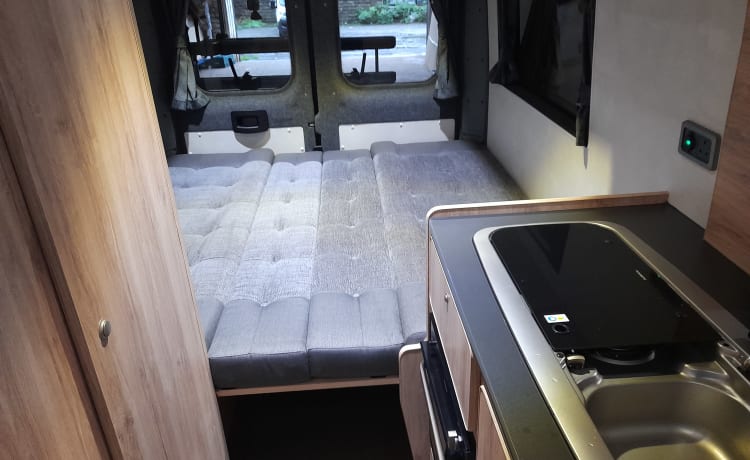 MH21 – 2 posti letto Camper / Camper: completamente attrezzati per la tua prossima avventura