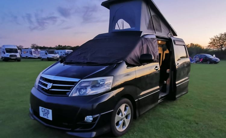 A Beautiful Escape – Luxury Automatic Toyota 4 berth, 5 seat, insurance included