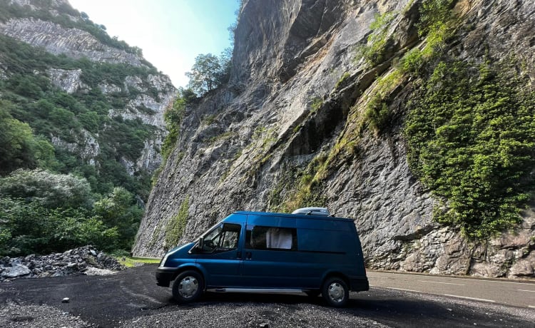 Freda the Ford – Camper fuori rete