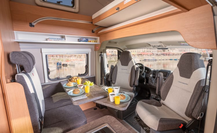 Weinsberg Carabus 600 MQH – 4p Knaus campervan from 2019