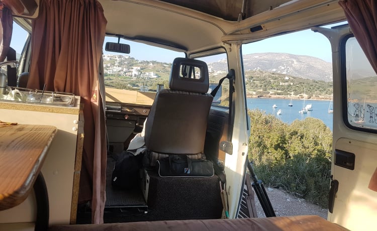 Smockey – CamperVan slaapt 4 om Griekenland te verkennen