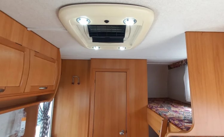 Elnagh Doral 105  (Bagus) – Camper With Air Conditioning
