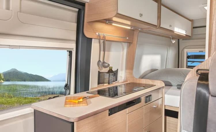 002 – New comfortable Camper-Van from 2022 - Carado CV600 Special edition 15!