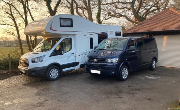 Fabulous Roller Team Zefiro 675 6 berth motorhome