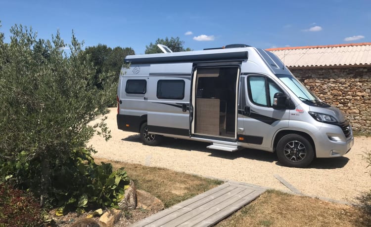 The spacious Columbus Knaus Freeway Boxstar