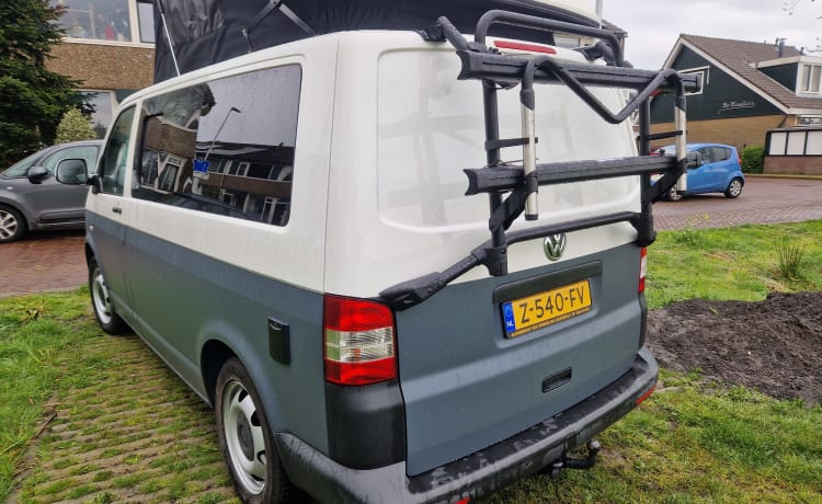 Ayo – Volkswagen Transporter tsi