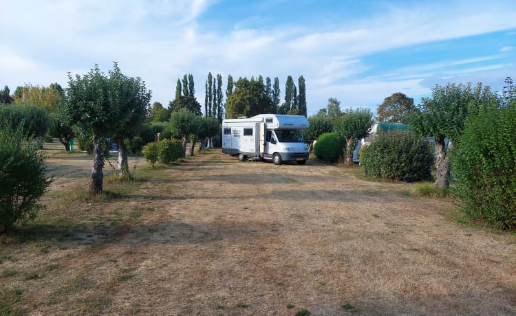 Camping-car familial spacieux et charmant pour 6 personnes