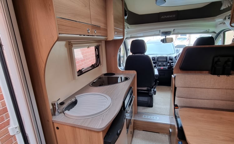 The Wanderer – 6 berth Bailey semi-integrated from 2016