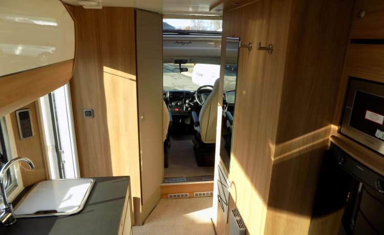 Zippy – our stunning 2 berth Bailey Autograph 2017