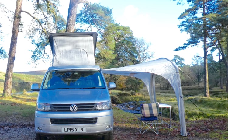 VW Campervan 4 Couchettes