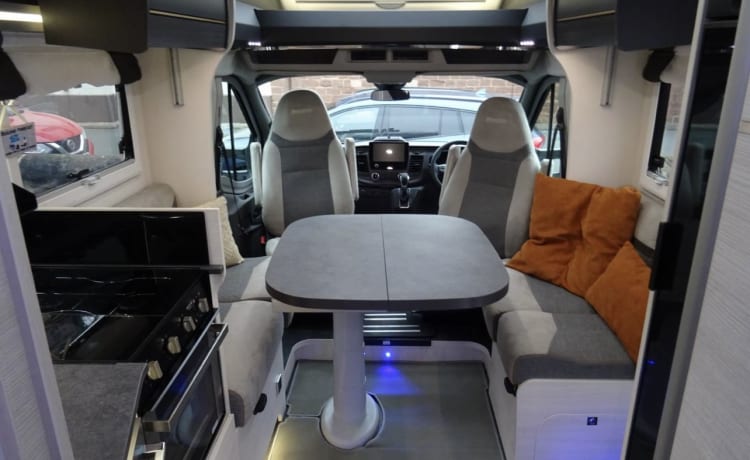 Chausson 788 titanio 5 Posti letto Camper di lusso