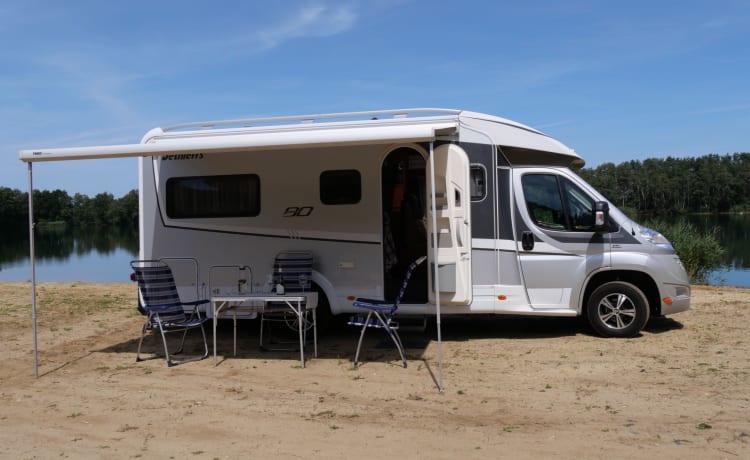 3p Dethleffs T 6700 semi-intégral, à partir de 2012