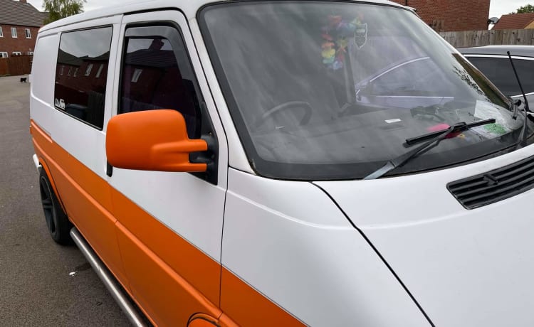 Zazu – ZAZU - VW T4 converted campervan 