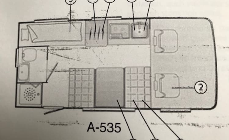 5-6 p cozy, compact family camper Fiat Alcove.