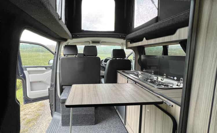 MYF - AMIE – 4 berth Volkswagen campervan from 2018